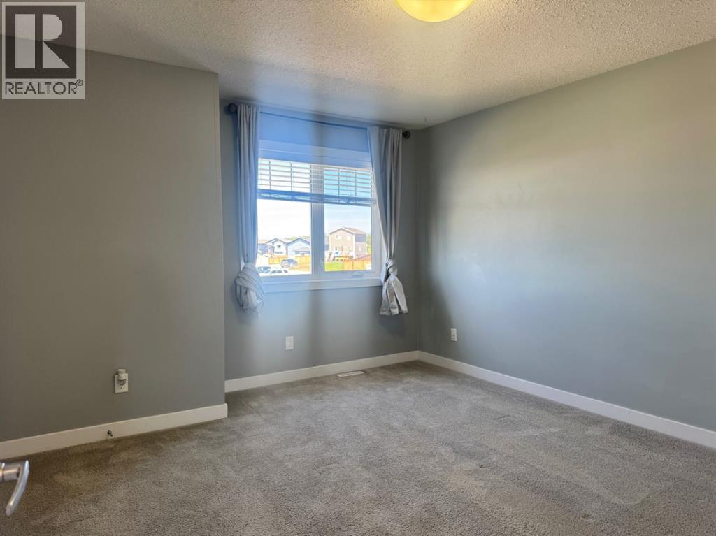8453 101 Street — photo 21