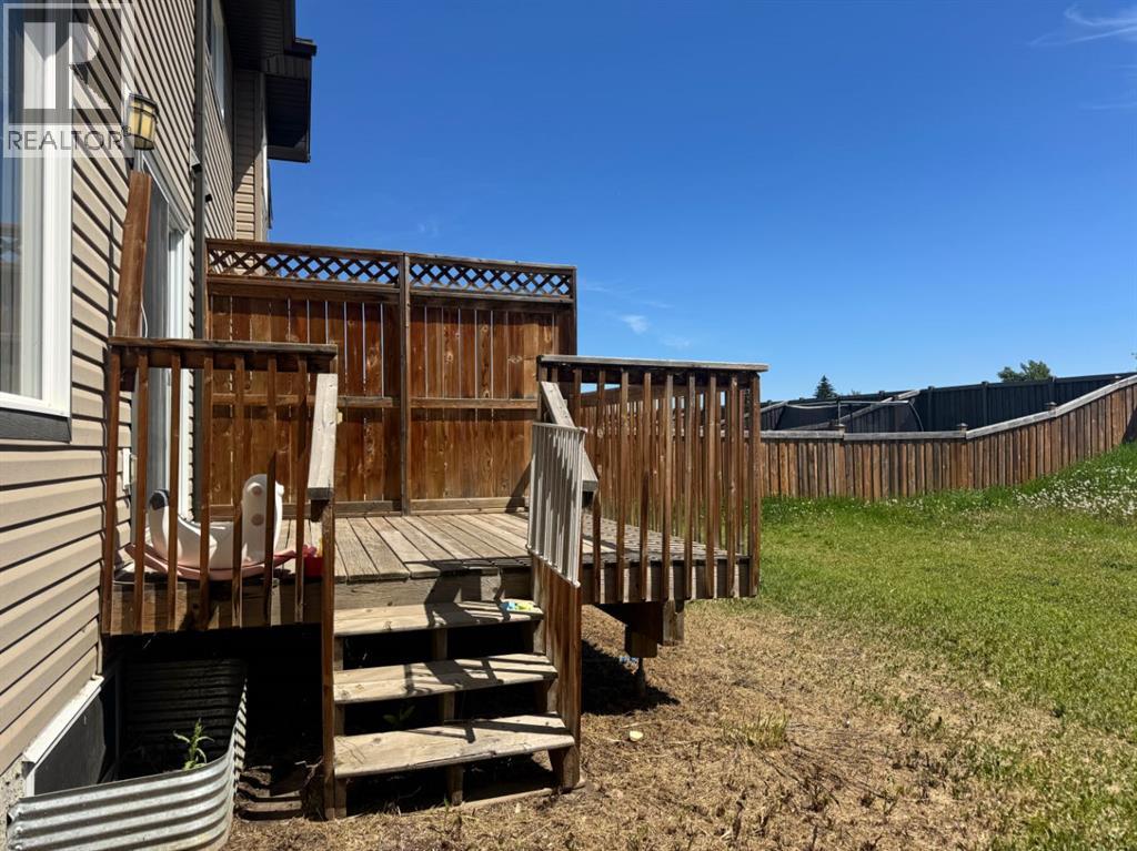 8453 101 Street — photo 37