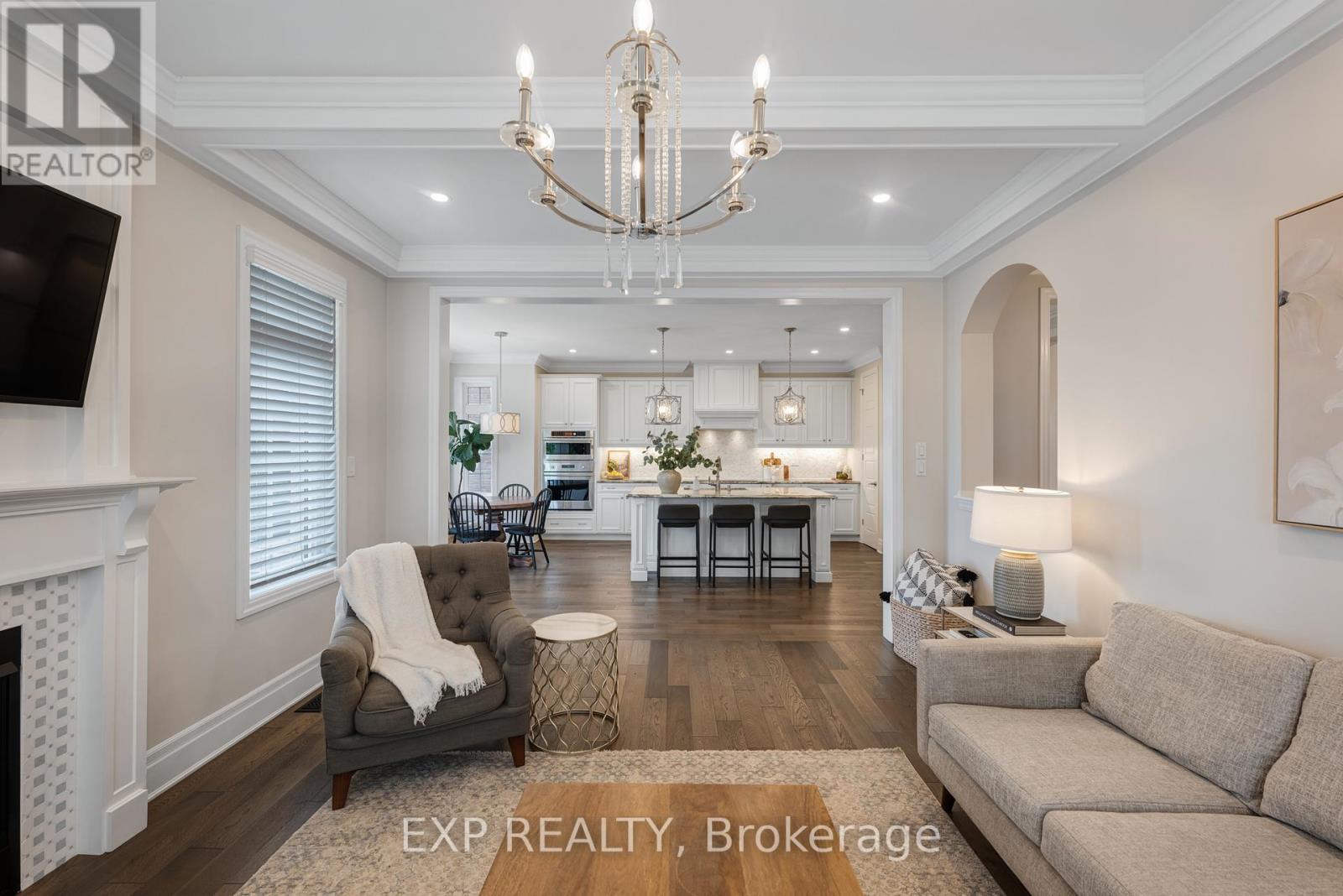 166 BABER CRESCENT - 18