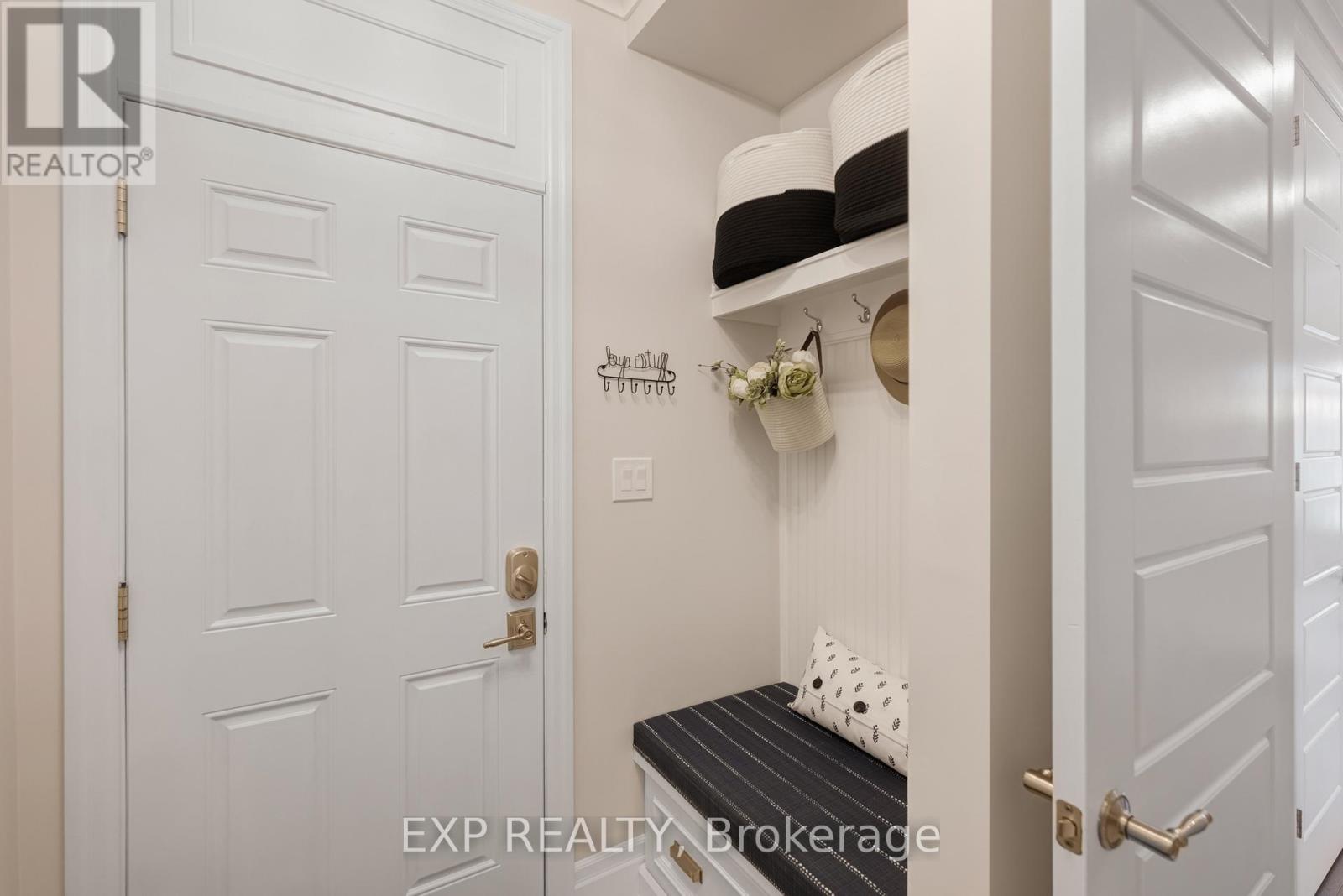 166 BABER CRESCENT - 21