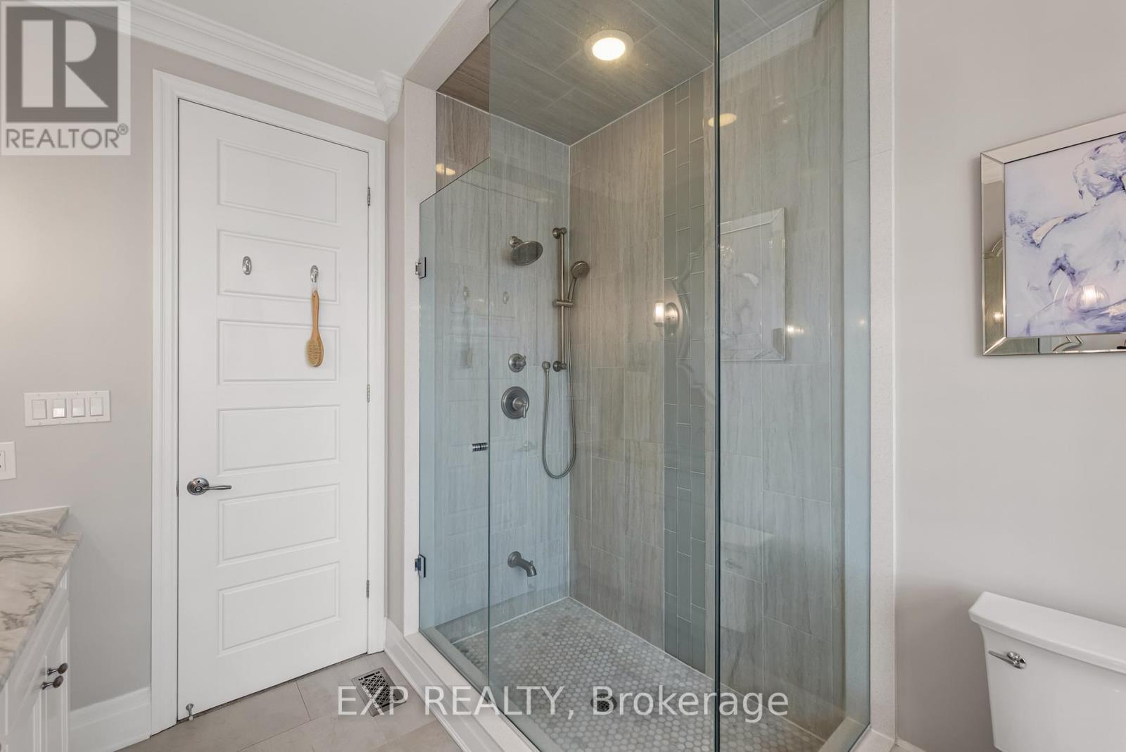 166 BABER CRESCENT - 31