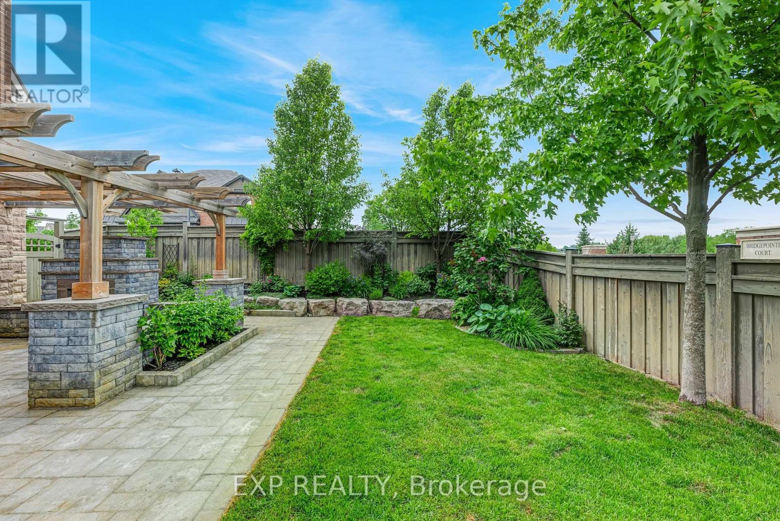 166 BABER CRESCENT - 47