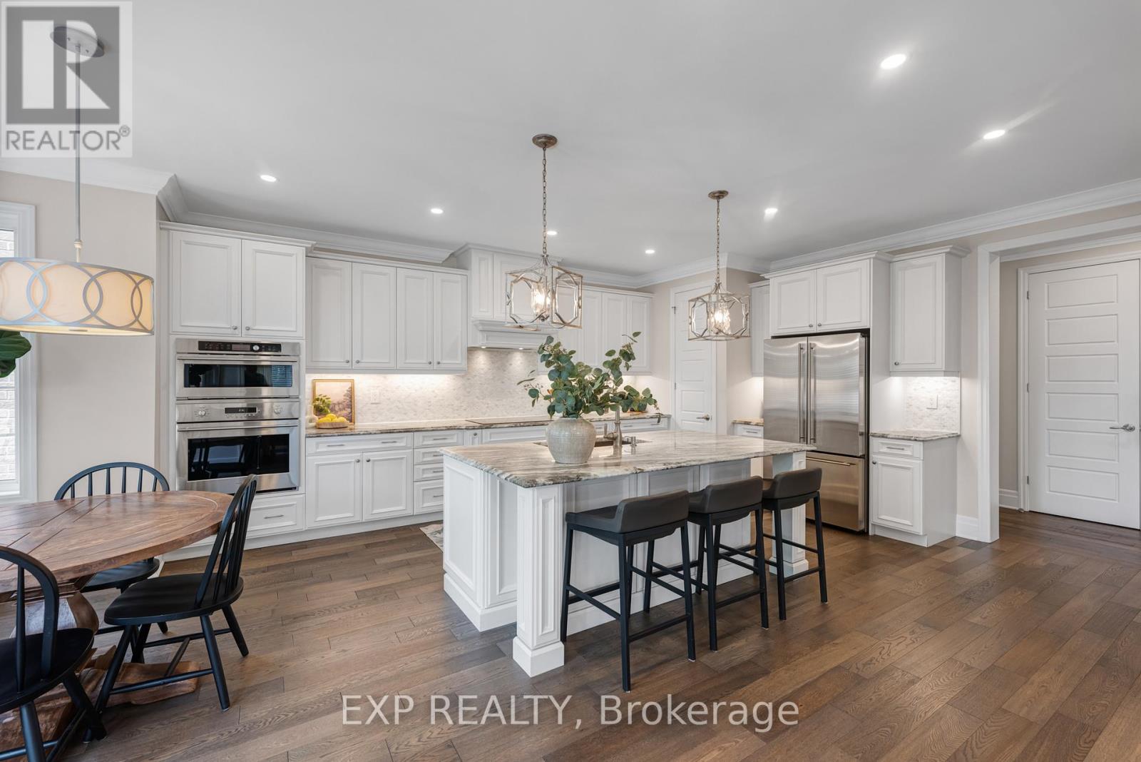 166 BABER CRESCENT - 9