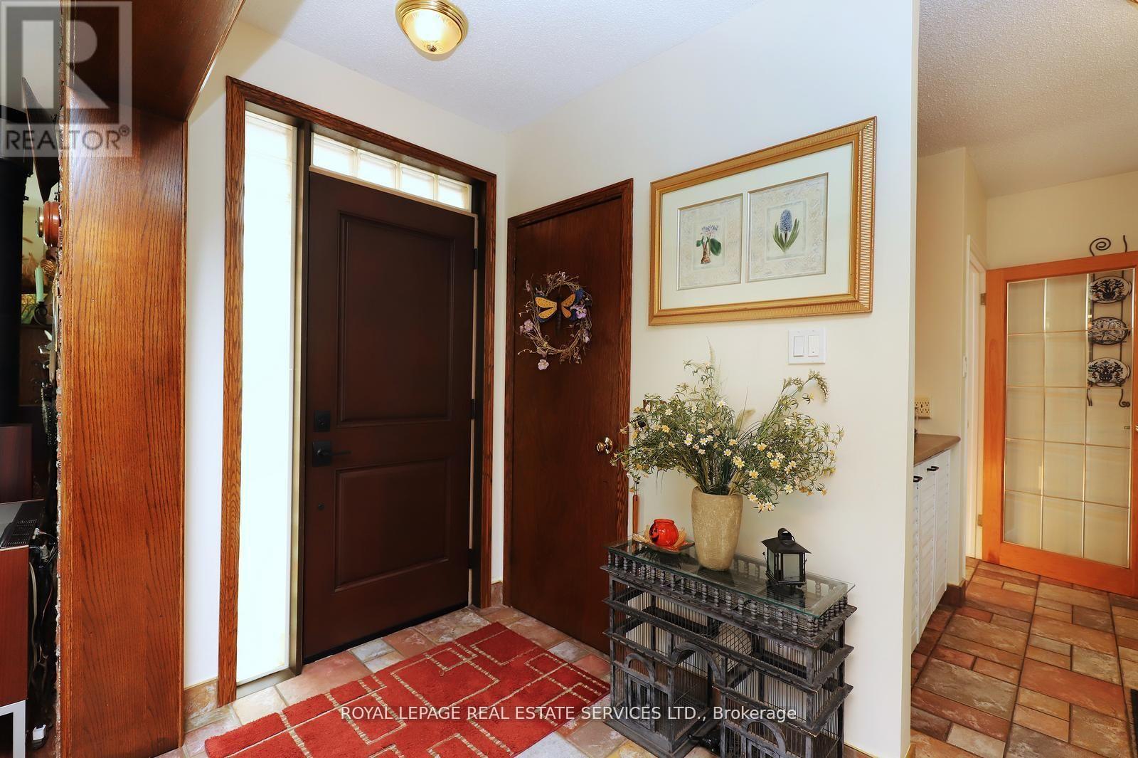 167 OLIVER PLACE - 6