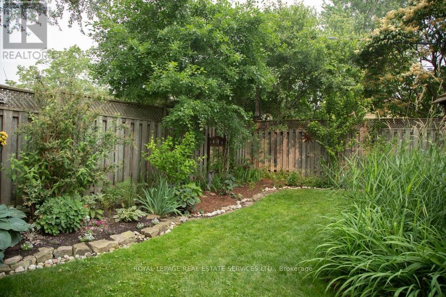 167 OLIVER PLACE - 38