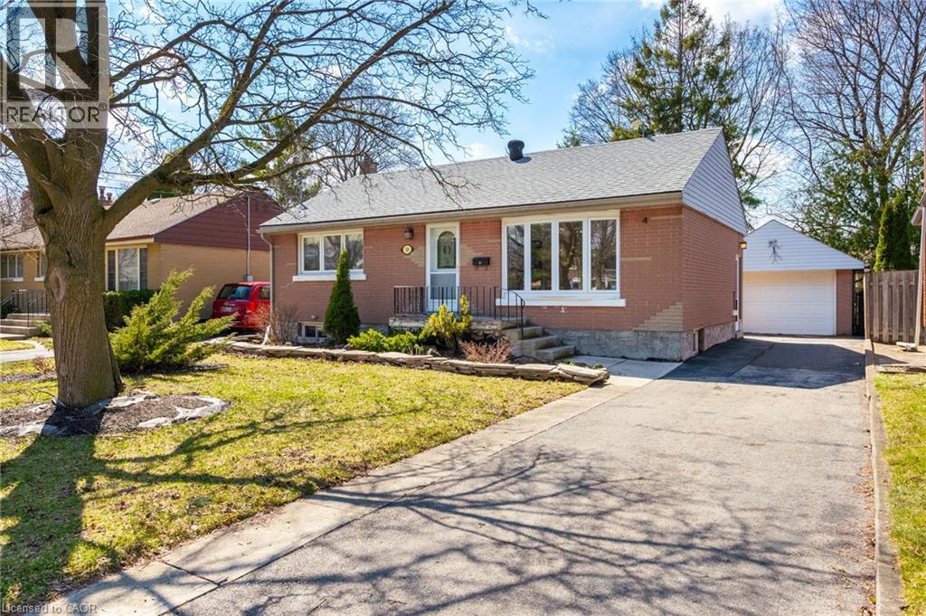 58 LOWREY Avenue S - 1