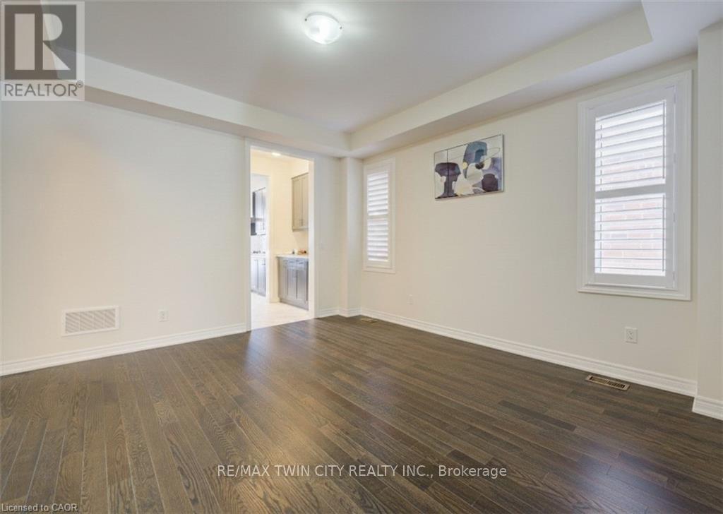 588 BECKVIEW CRESCENT - 7