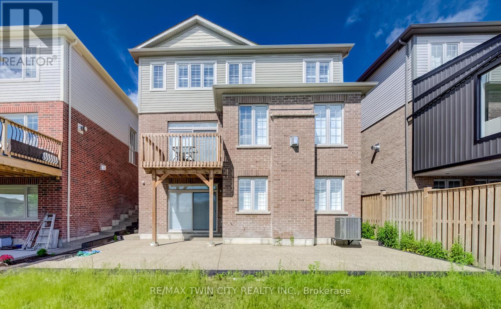 588 BECKVIEW CRESCENT - 44