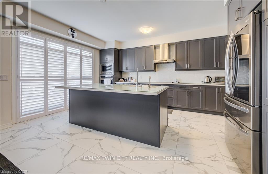 588 BECKVIEW CRESCENT - 15