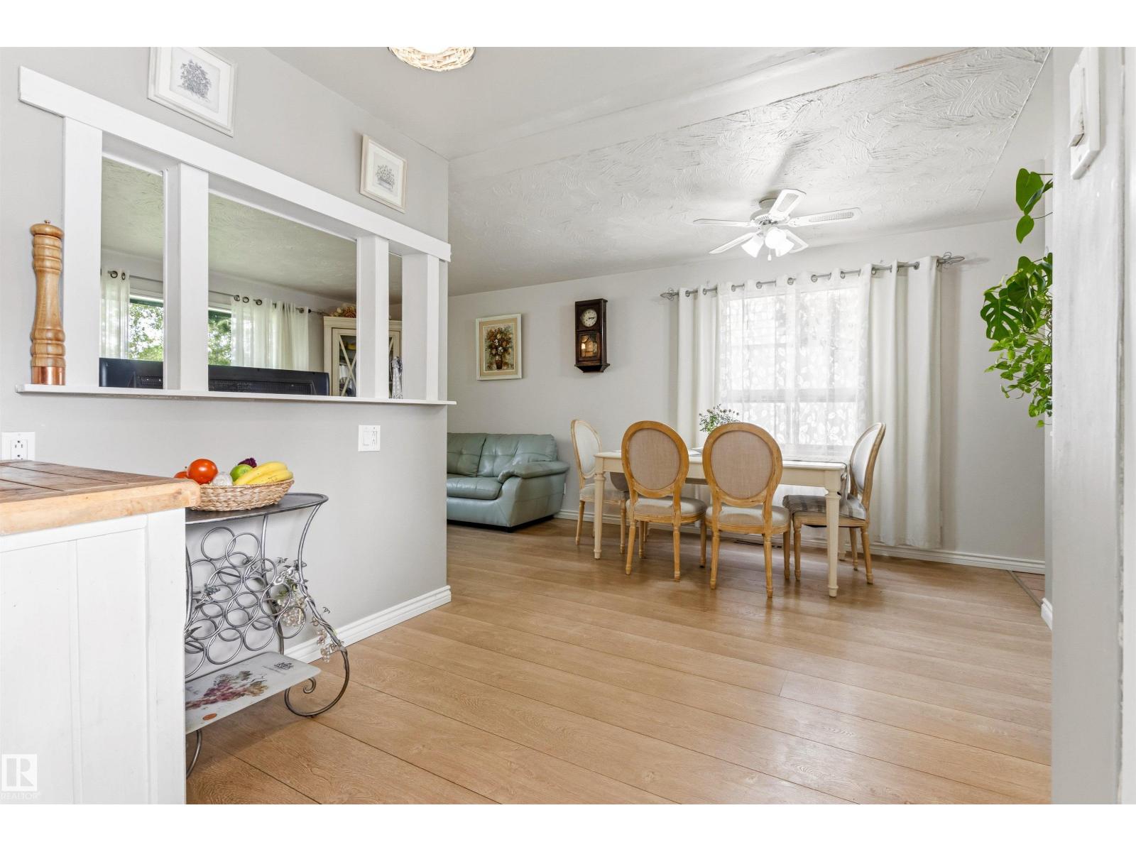 8719 164A ST NW — photo 18