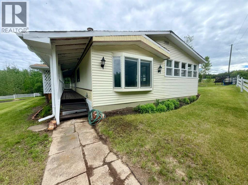 393045 Range Road 4-5 - 30