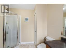 3237 Bayham Lane, London South, ON N6P1V8 Photo 24