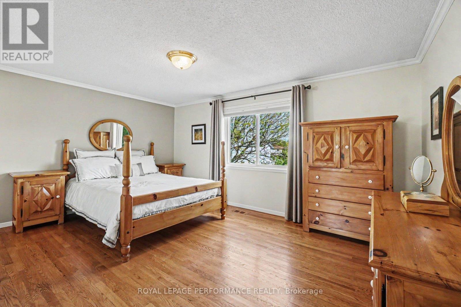 1689 BOISBRIAND CRESCENT - 17