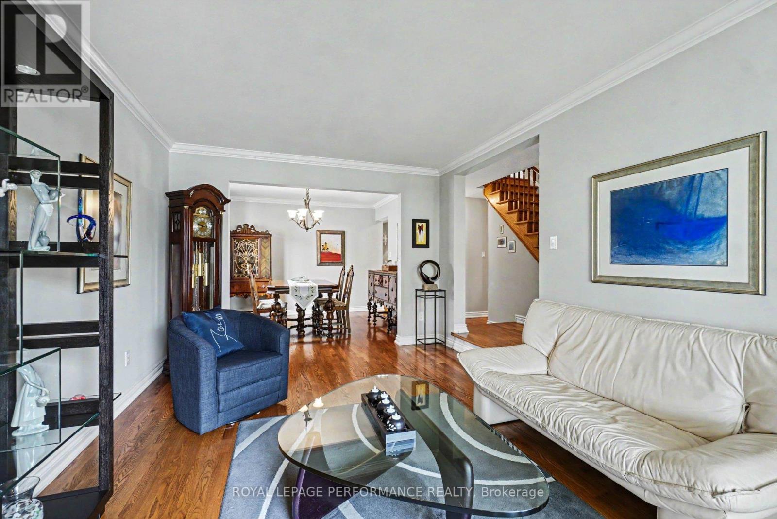 1689 BOISBRIAND CRESCENT - 4