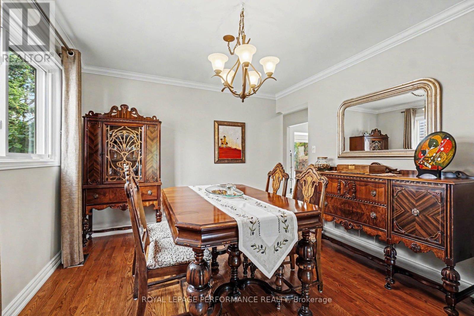 1689 BOISBRIAND CRESCENT - 6