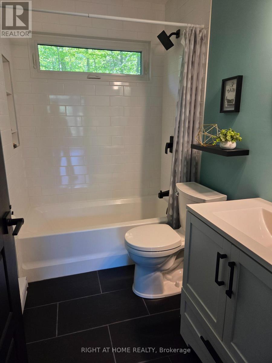 1353 SHERWOOD FOREST ROAD - 17