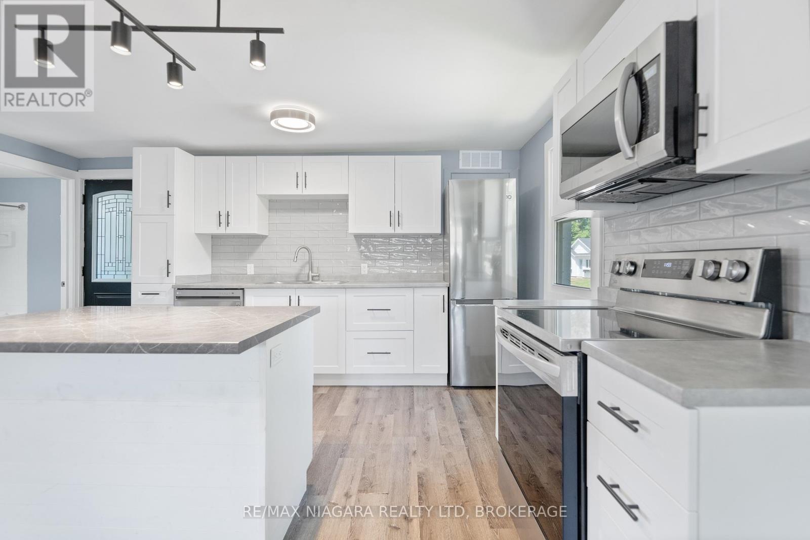 283 SCHOOLEY ROAD - 5