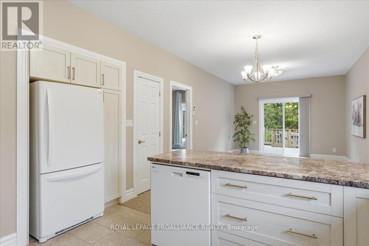 #18 1 ROSEMARY COURT - 14