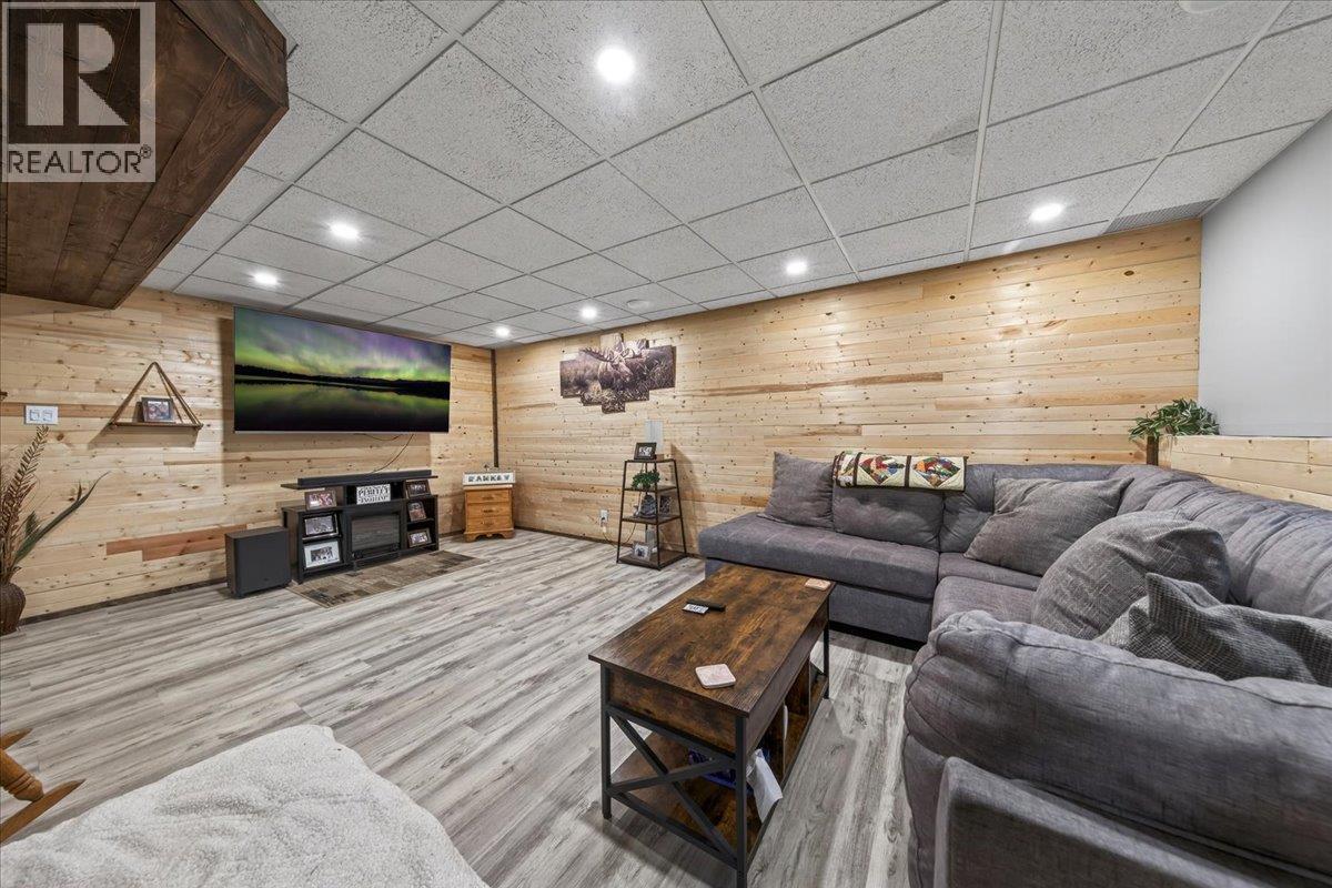 7854 Thompson Road - 25