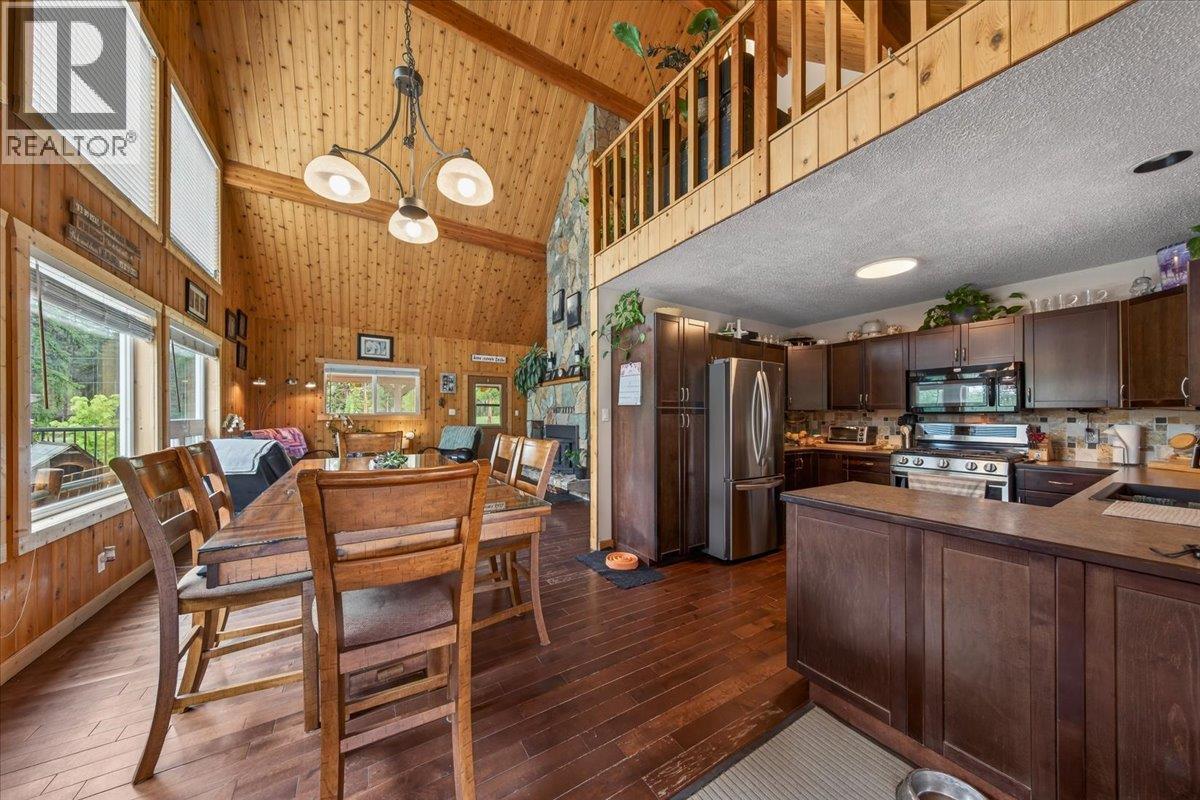 7854 Thompson Road - 6