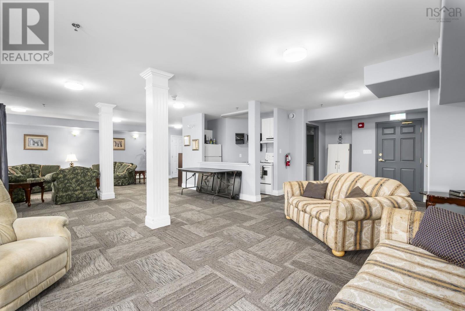 #408 512 Parkland Drive - 36