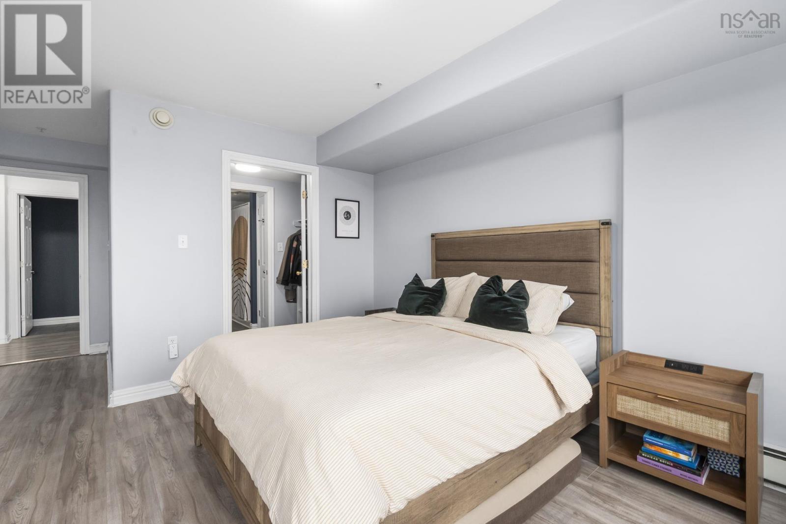 #408 512 Parkland Drive - 22
