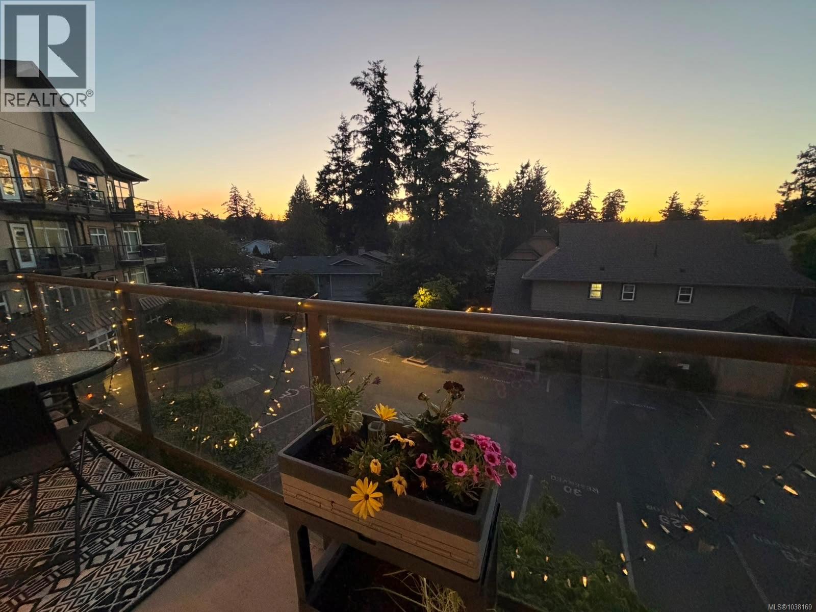 304 2220 Sooke Rd, Colwood