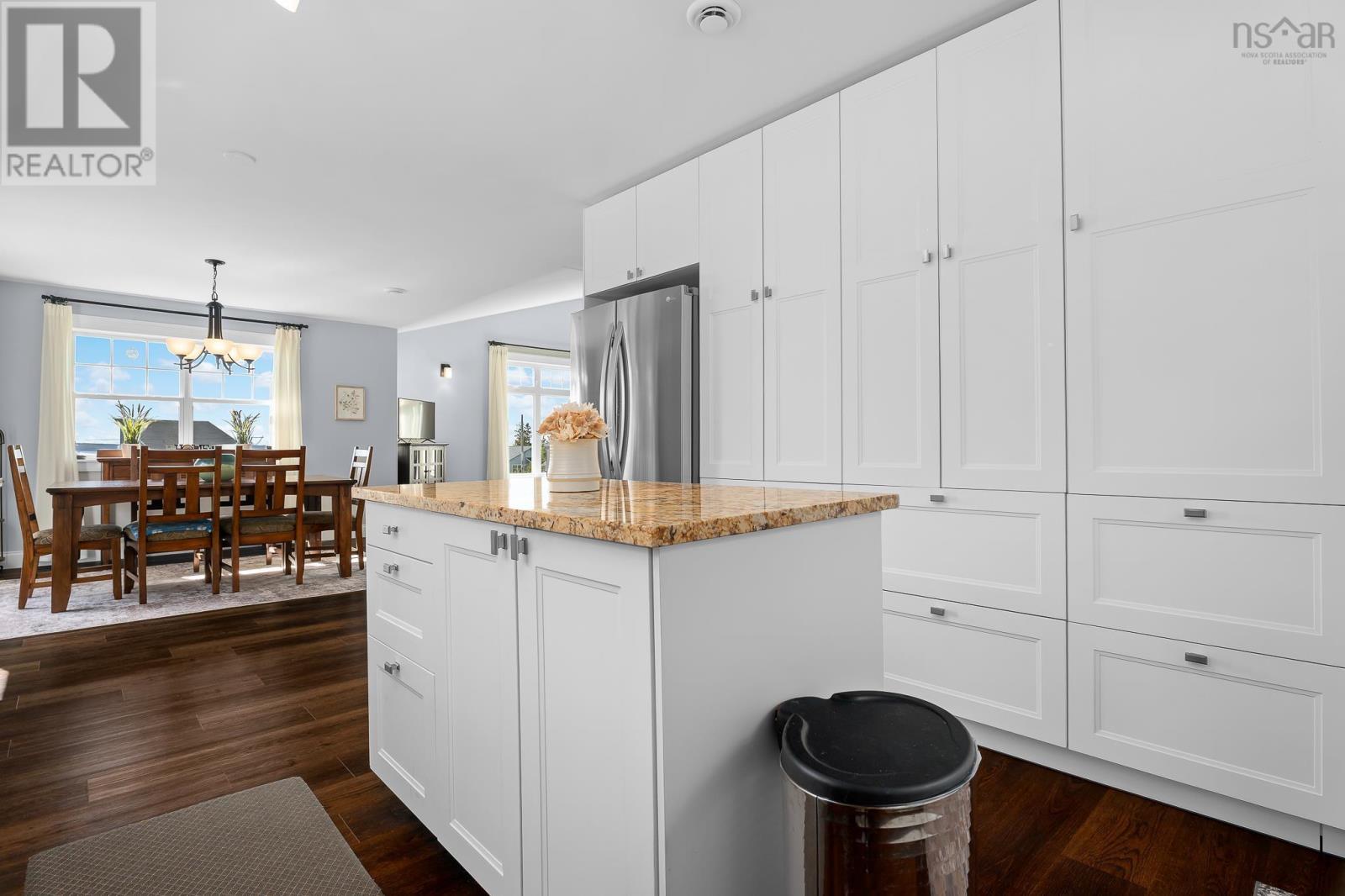 45 Amys Drive - 15