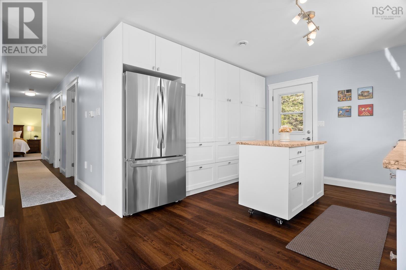 45 Amys Drive - 16