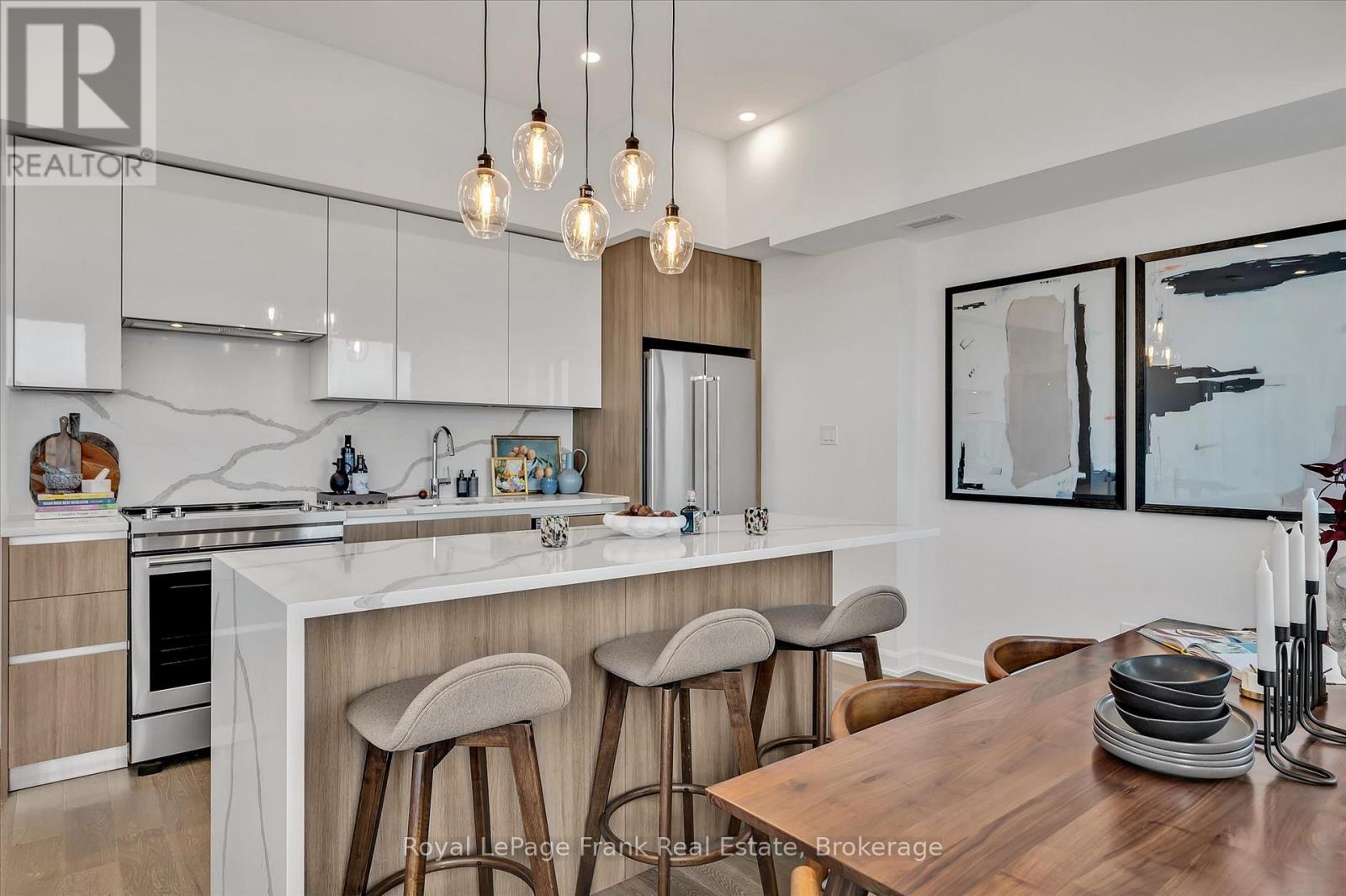 #902 195 HUNTER STREET - 9