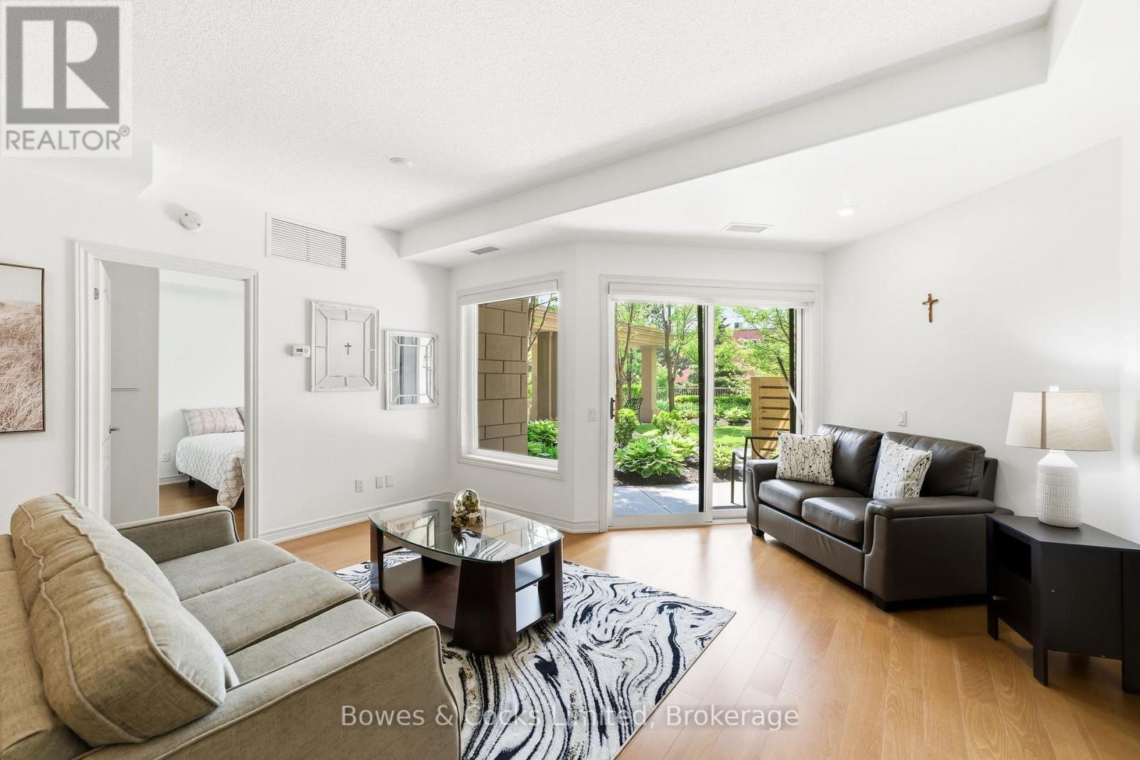 #110 869 CLONSILLA AVENUE - 12