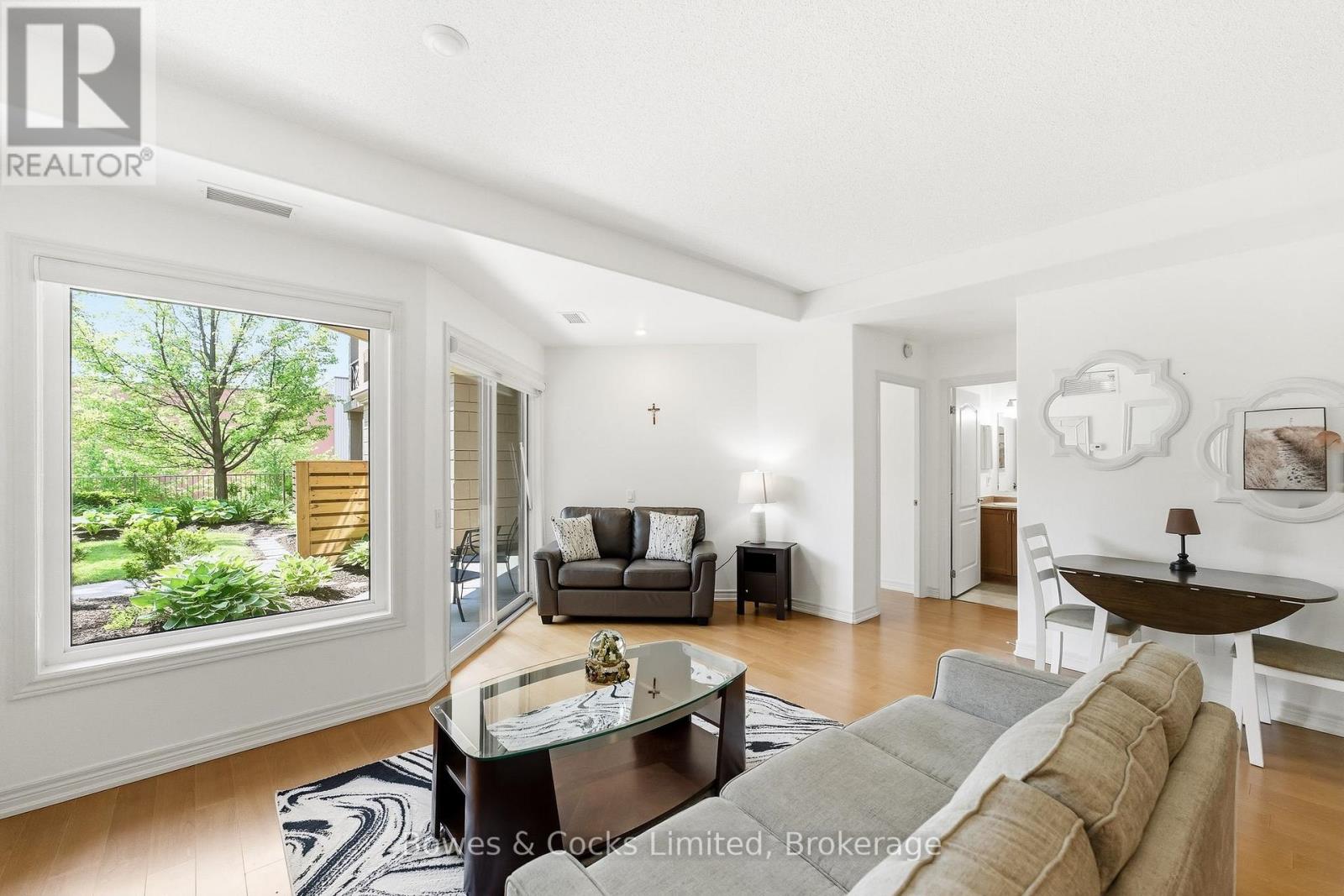 #110 869 CLONSILLA AVENUE - 13