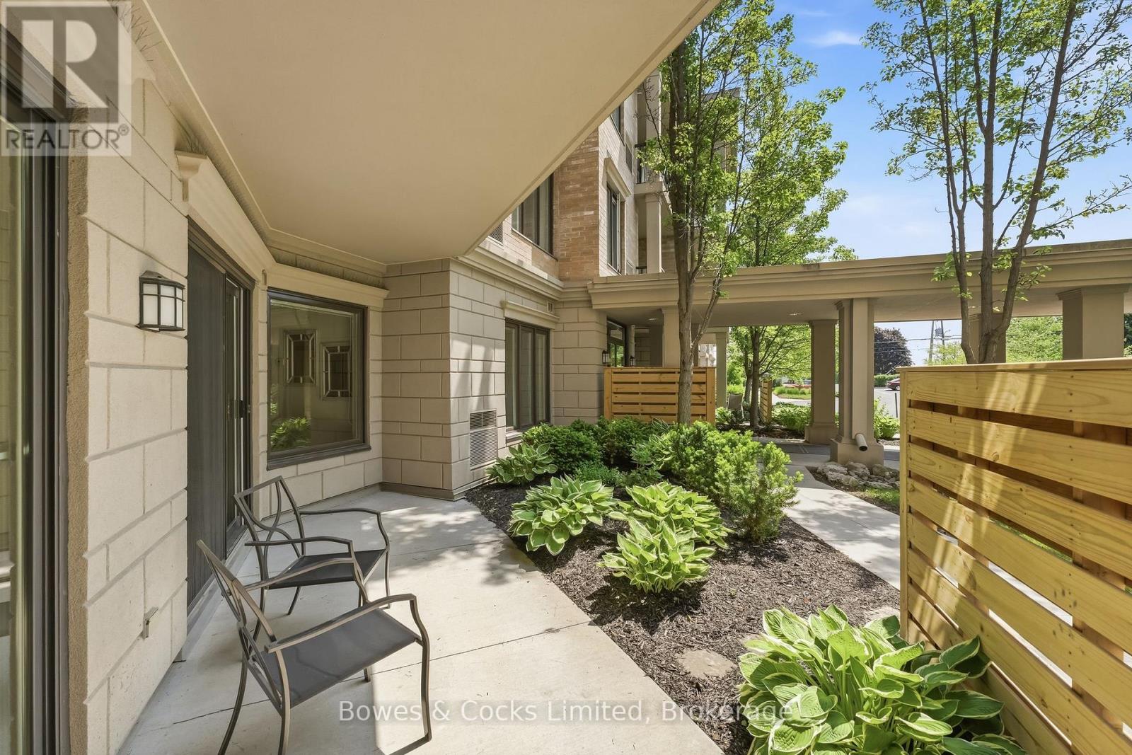 #110 869 CLONSILLA AVENUE - 28