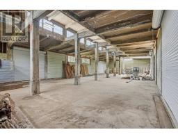 1057 Koshlong Lake Road, Dysart Et Al, ON K0M1S0 Photo 12