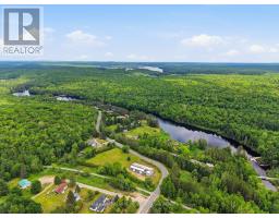 1057 Koshlong Lake Road, Dysart Et Al, ON K0M1S0 Photo 25