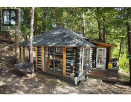 1092 Main Street, Lake Of Bays, ON P0B1A0 Photo 11