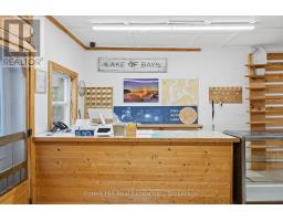 1092 Main Street, Lake Of Bays, ON P0B1A0 Photo 18