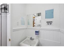 1092 Main Street, Lake Of Bays, ON P0B1A0 Photo 20