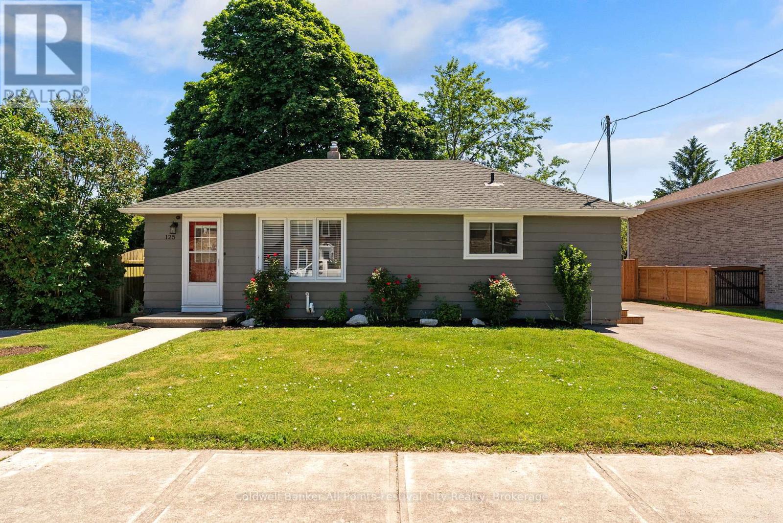 125 WIDDER STREET - 1