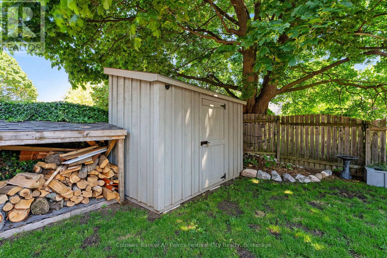 125 WIDDER STREET - 33