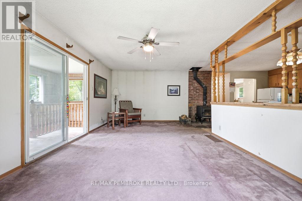 126 HILLTOP DRIVE - 11