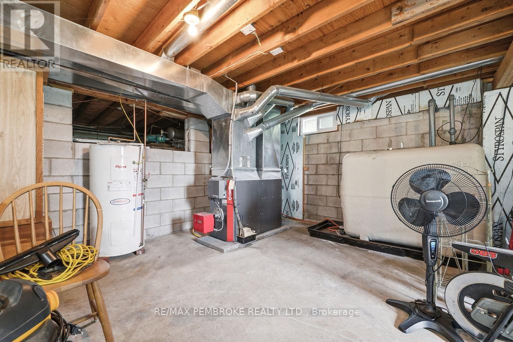 126 HILLTOP DRIVE - 23