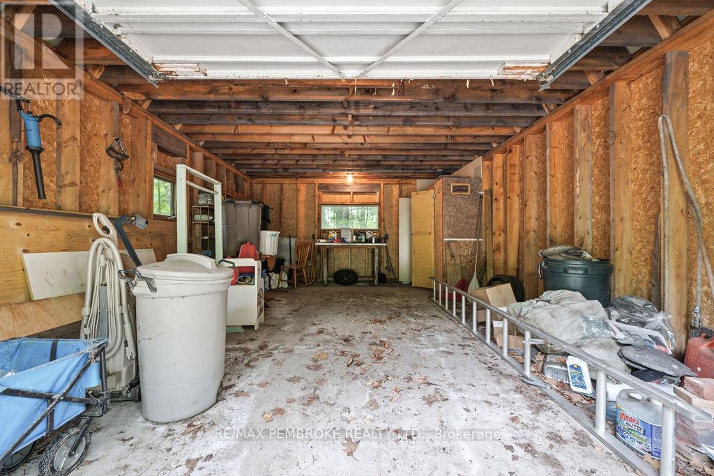 126 HILLTOP DRIVE - 26
