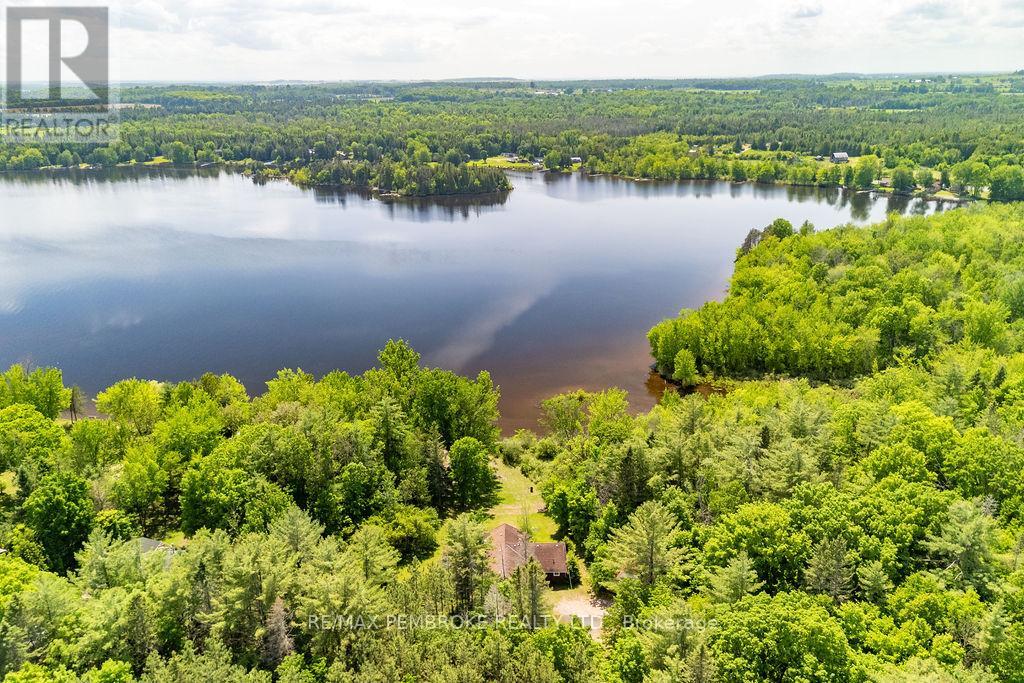 126 HILLTOP DRIVE - 32