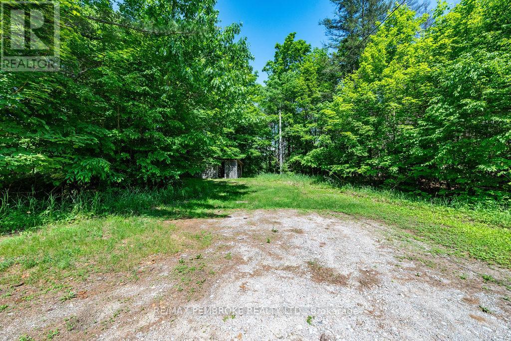 126 HILLTOP DRIVE - 39