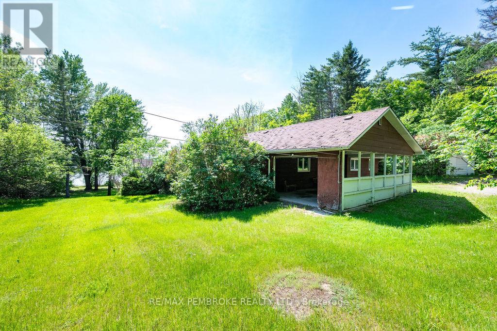 126 HILLTOP DRIVE - 42