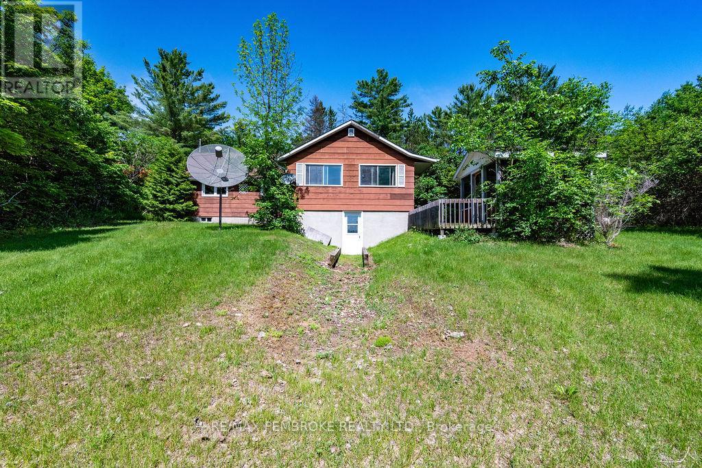 126 HILLTOP DRIVE - 46