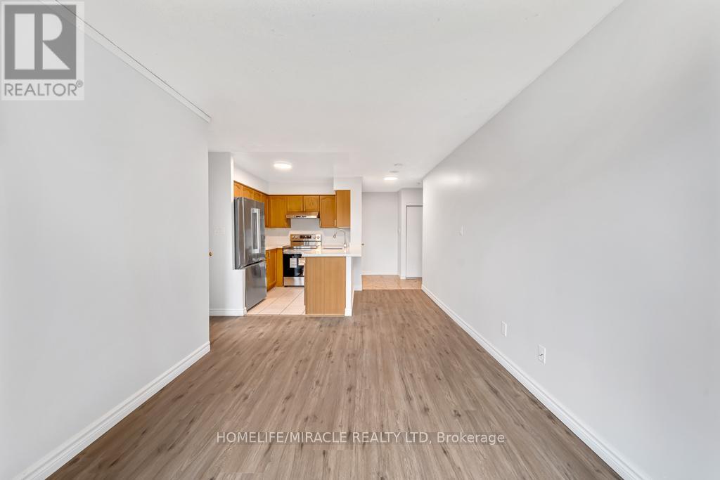 #318 233 BEECROFT ROAD - 18