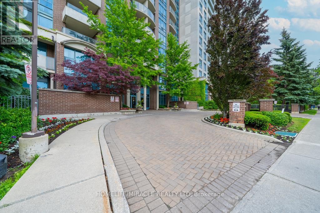 #318 233 BEECROFT ROAD - 3