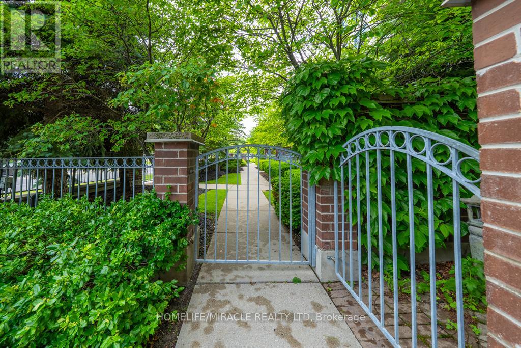 #318 233 BEECROFT ROAD - 6